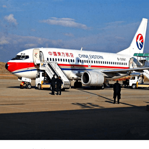 连城冠豸山航空空运航空快运业稳步发展的原因是什么？